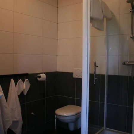 De Borg 4*